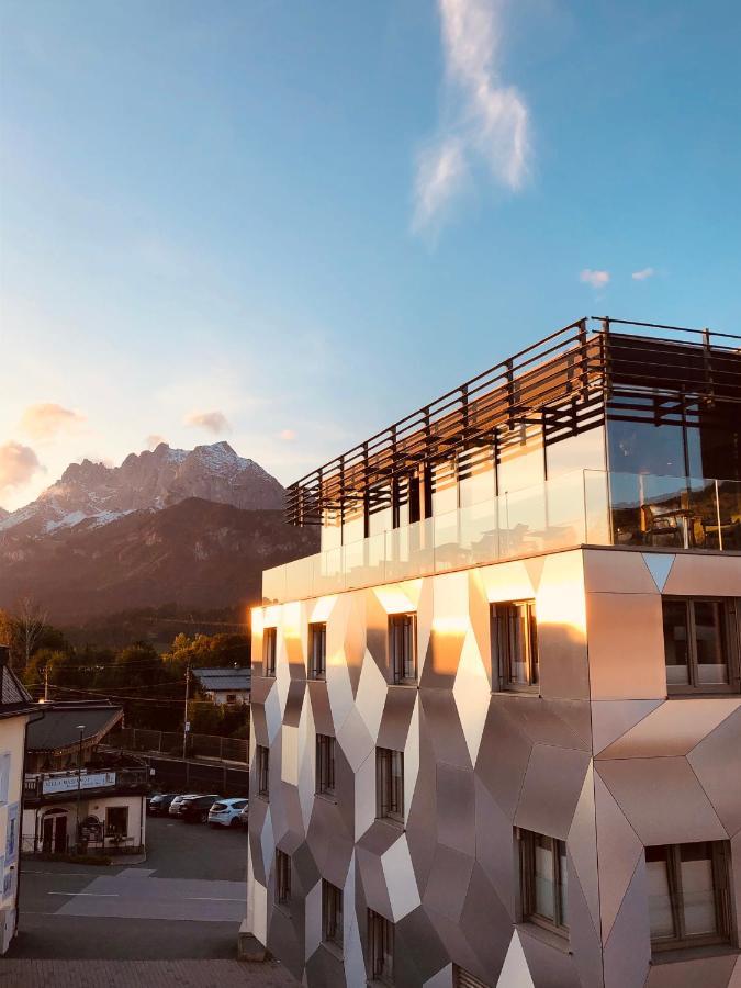 Cubo Sport & Art Hotel Sankt Johann in Tirol Luaran gambar
